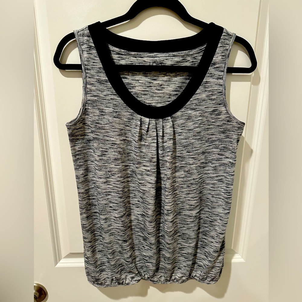 Loft black and white tank with elastic waist.